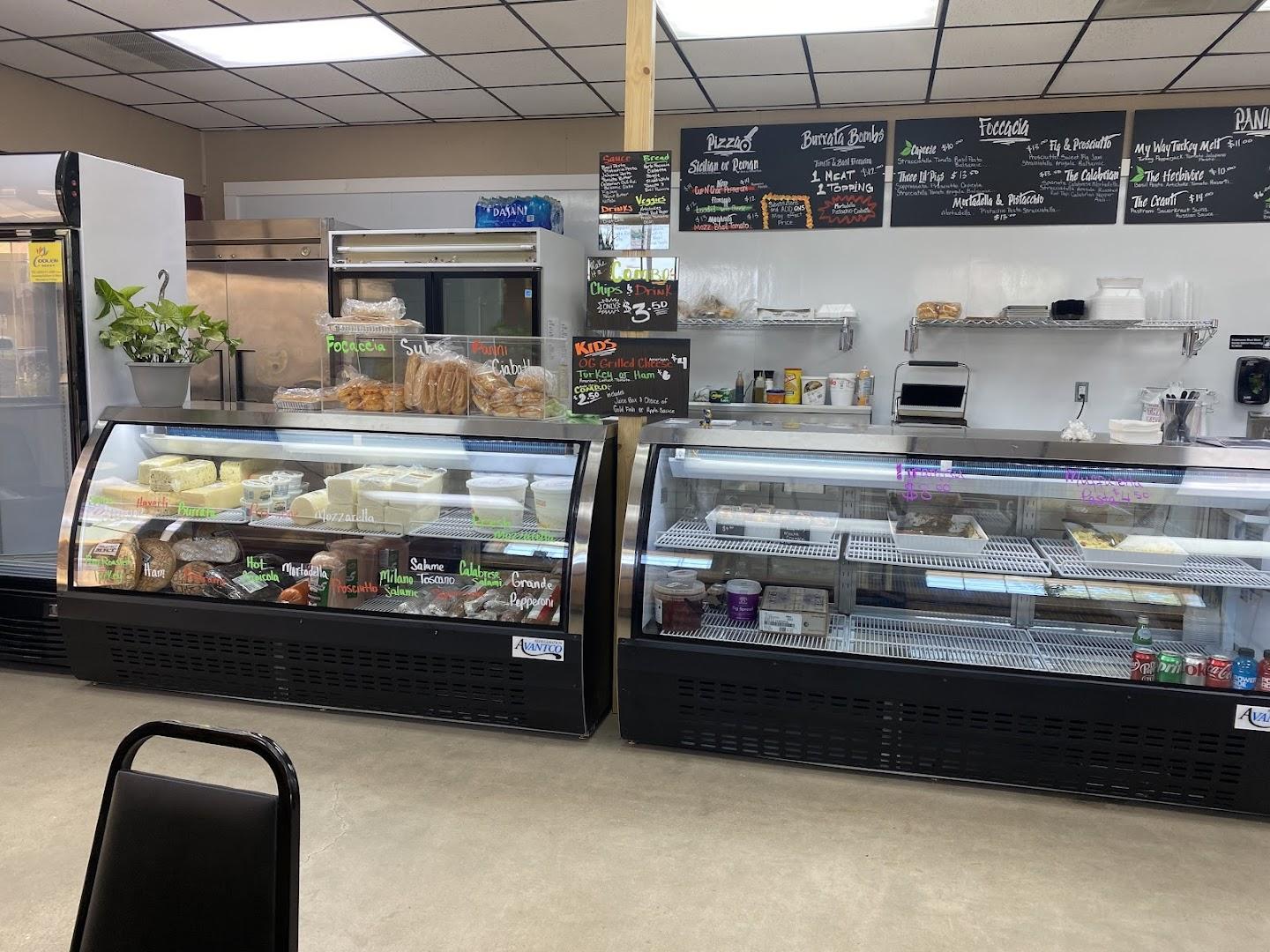 Aquino's Deli